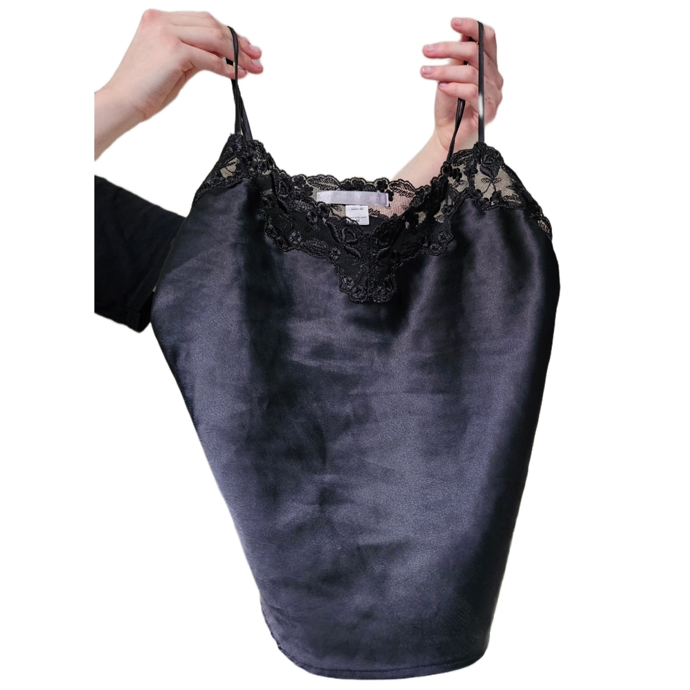 Victoria's Secret Lace Trim Cropped Tank Top Lingere